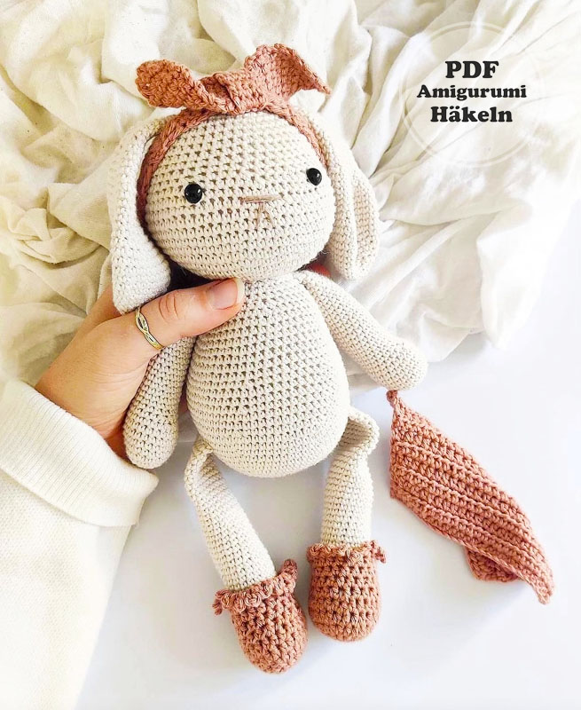 Amigurumi Hase mit Schal und Stirnband Anleitung (3)