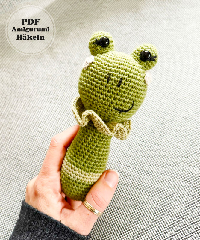 Eine Rassel-Frosch Amigurumi Anleitung PDF Kostenlos (1)