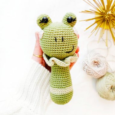 Eine Rassel-Frosch Amigurumi Anleitung PDF Kostenlos (3)