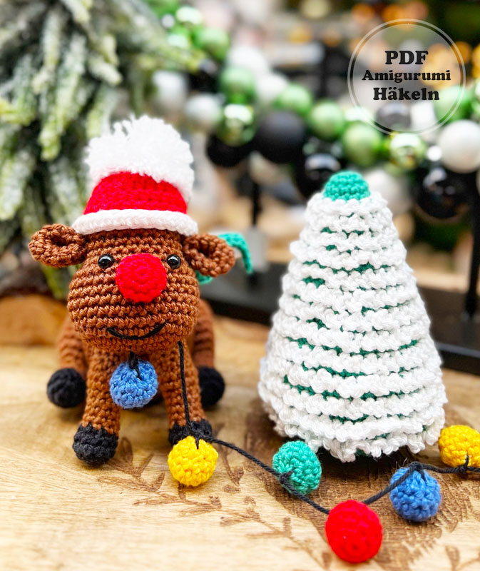 Weihnachtsrentier mit Girlande Häkelanleitung (2)