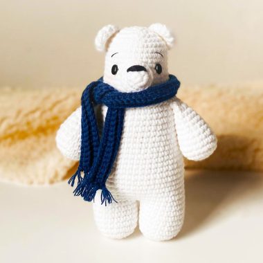 Weißer Teddybär mit Schal häkeln PDF-Anleitung (1)