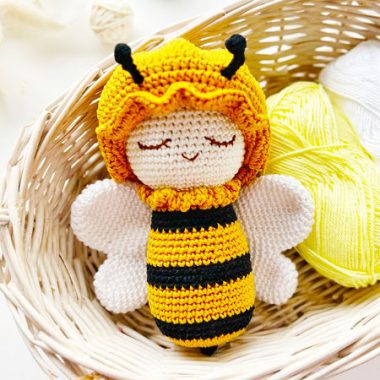 Flora die Biene mit Hut Amigurumi PDF Anleitung (2)