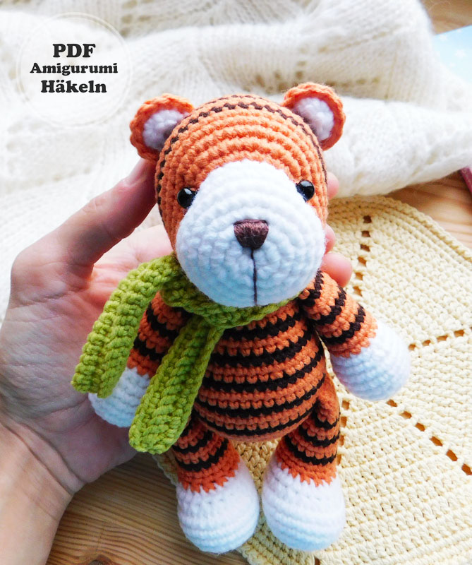 Grüner Pullover Tiger Häkeln PDF Anleitung (3)