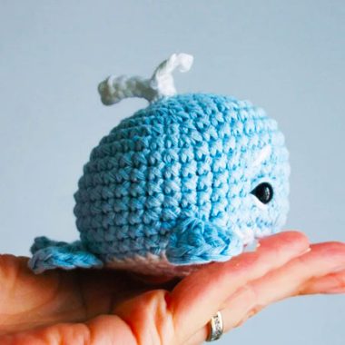 Baby Blau Wal Häkeln Anleitung Schritt für Schritt (1)