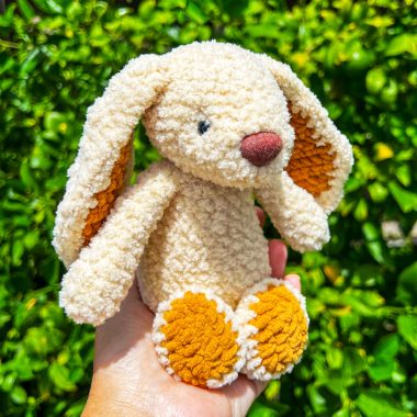 Knoly das Plüschhäschen Amigurumi Anleitung (1)