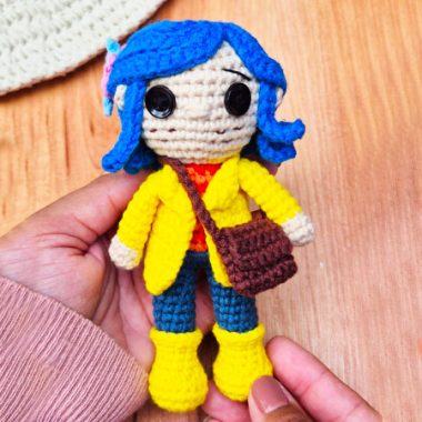 Coraline Puppe Amigurumi Anleitung Schritt für Schritt (1)