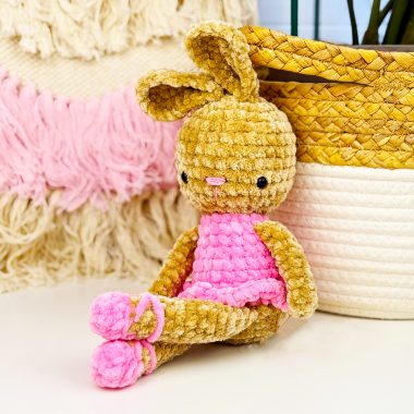 Ballerina-Hase im rosa Kleid Häkelanleitung (1)