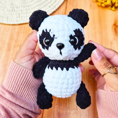 Panda für Anfänger Anleitung Häkeln Kostenlos (1)