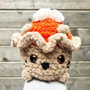 Kürbiskuchen Katze Häkeln Anleitung für Halloween (1)