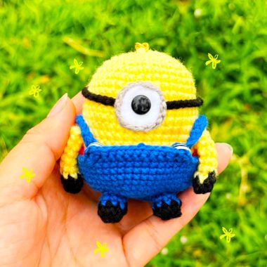 Minion-Schlüsselanhänger Häkelanleitung Schritt für Schritt (2)