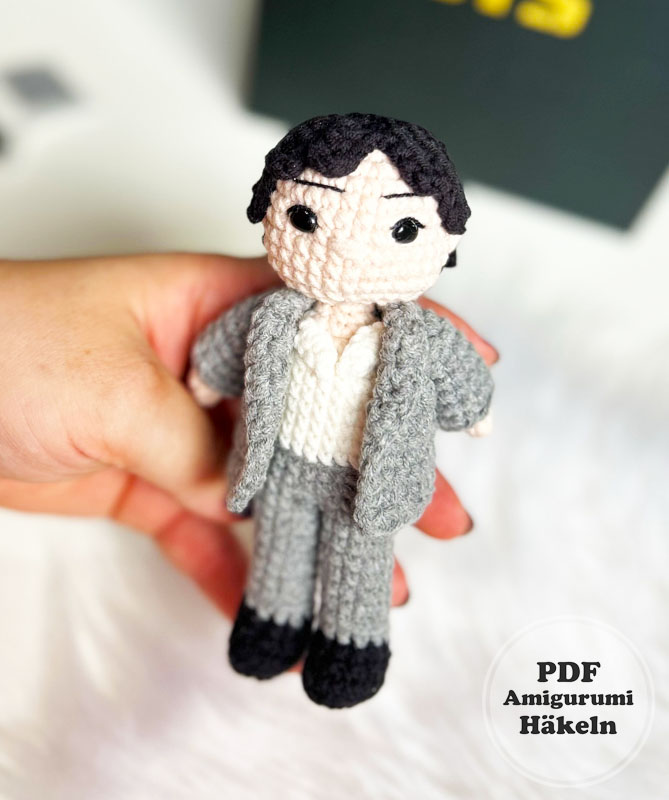 Taehyung-Puppe im Anzug Amigurumi Anleitung (2)