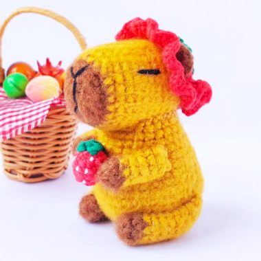 Capybara mit Erdbeere Hut Häkeln PDF Anleitung (1)