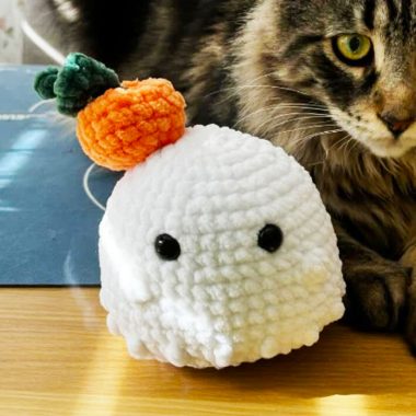 Geist mit Kürbis Hut PDF Amigurumi Anleitung (1)