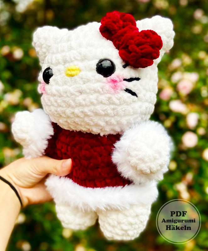 Hello Kitty zu Weihnachten PDF Anleitung Kostenlos (2)