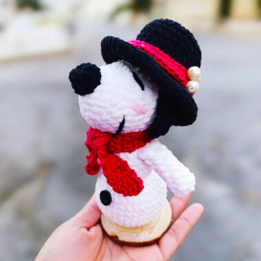 Schneemann Snoopy mit Hut Amigurumi Anleitung (1)