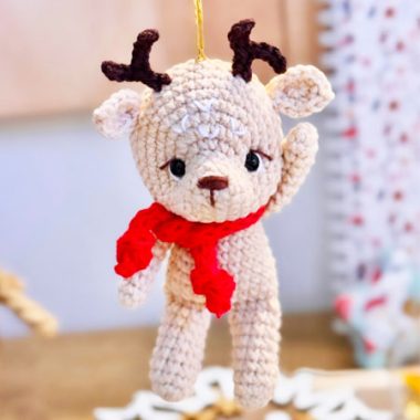 Weihnachtshirsch Nolbi Amigurumi PDF Anleitung (3)