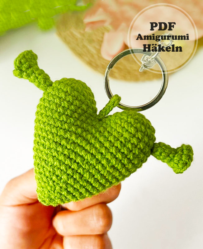 Shrek Herz Schlüsselanhänger Häkeln PDF Anleitung (2)