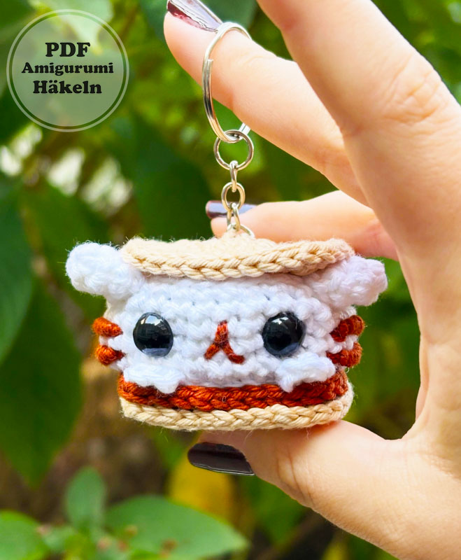 Pusheen Katze Schlüsselanhänger Häkelanleitung (2)